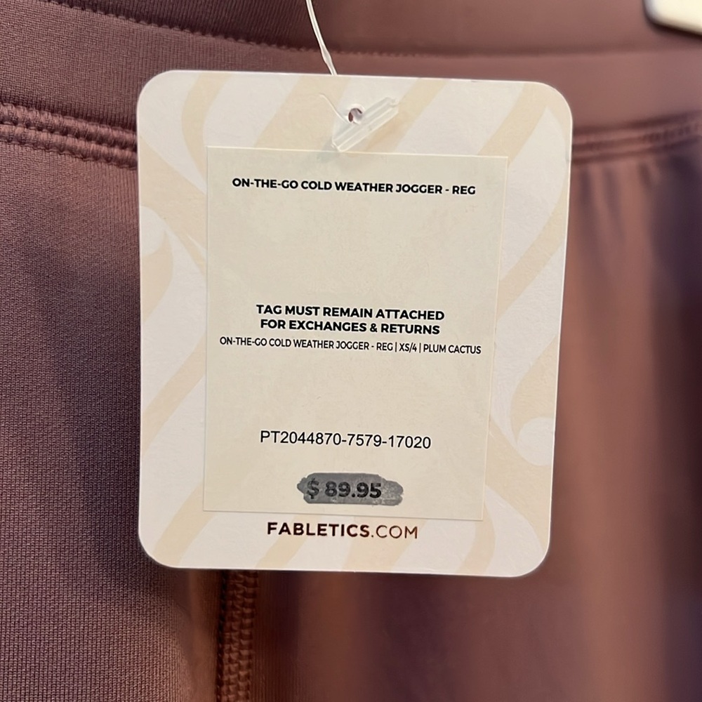NWT Fabletics pants. - Picture 4 of 6